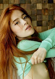 redhead babe Jia Lissa offers you her beautiful nude body